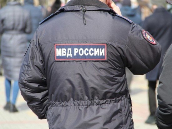 Мужчина с гранатой в руке спал на улице Хабаровска