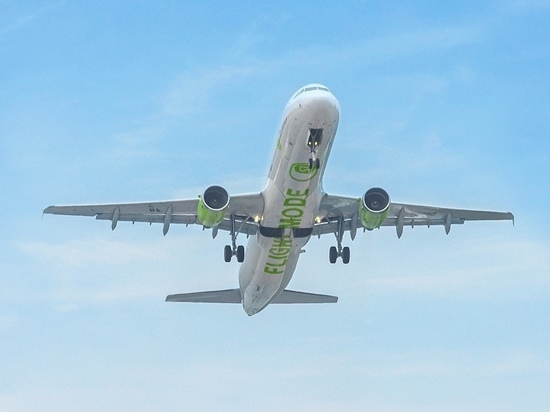 S7 Airlines прокомментировала отмену рейсов Надым — Москва