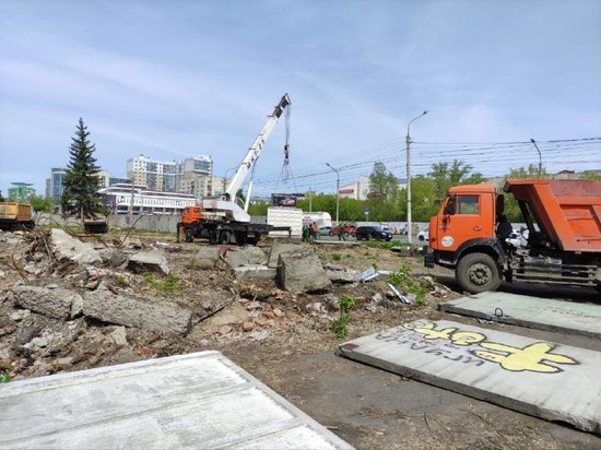 В Омске появится сквер на месте забора за таможней