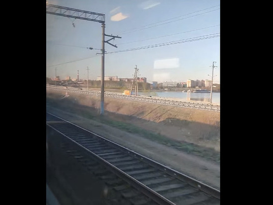 Мэр Бердска Роман Бурдин снял ролик о поездке из Новосибирска на электричке