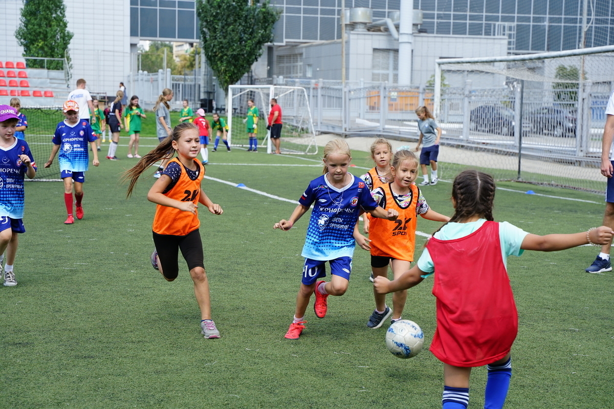 Всероссийский футбольный фестиваль для девочек стартует в Ярославле