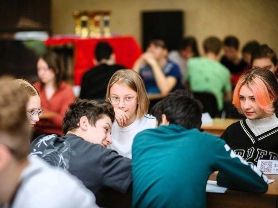 В Серпухове прошел интеллектуальный бой среди молодежи