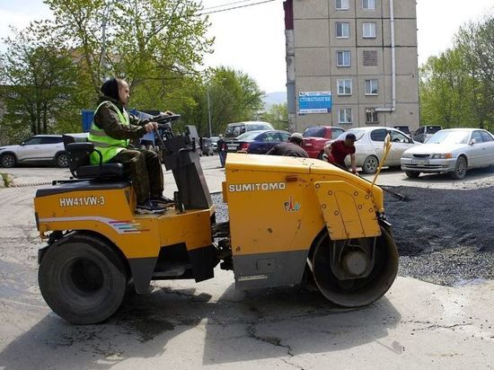 Более 600 дворов отремонтируют в Южно-Сахалинске к сентябрю 2023 года