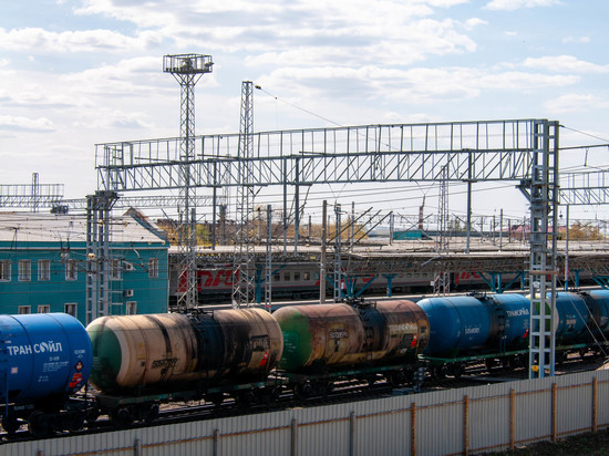 Россия за  4 месяца  увеличила на четверть поставки нефти в Китай