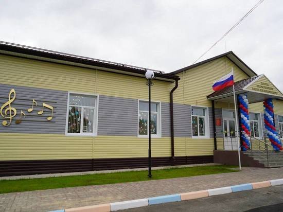 После ремонта в брянском Сураже открыли детскую школу искусств