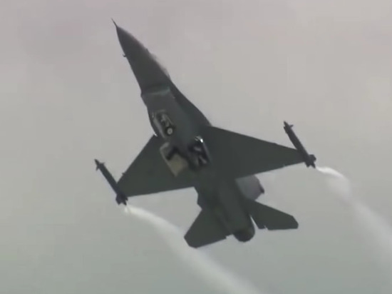 Замглавы МИД Грушко назвал планы Запада поставить Украине F-16 эскалацией