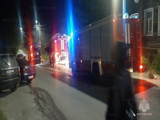 Во Владимире из огня спасли человека
