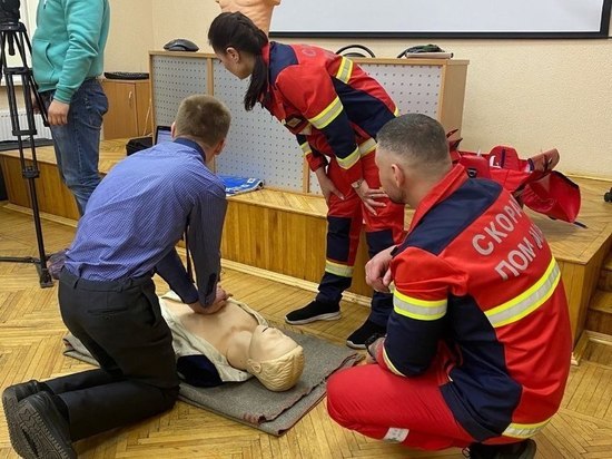 Мурманским школьникам провели мастер-класс по оказанию первой помощи