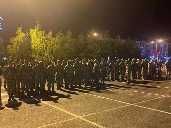 В Уфе встретили добровольцев, прибывших на побывку