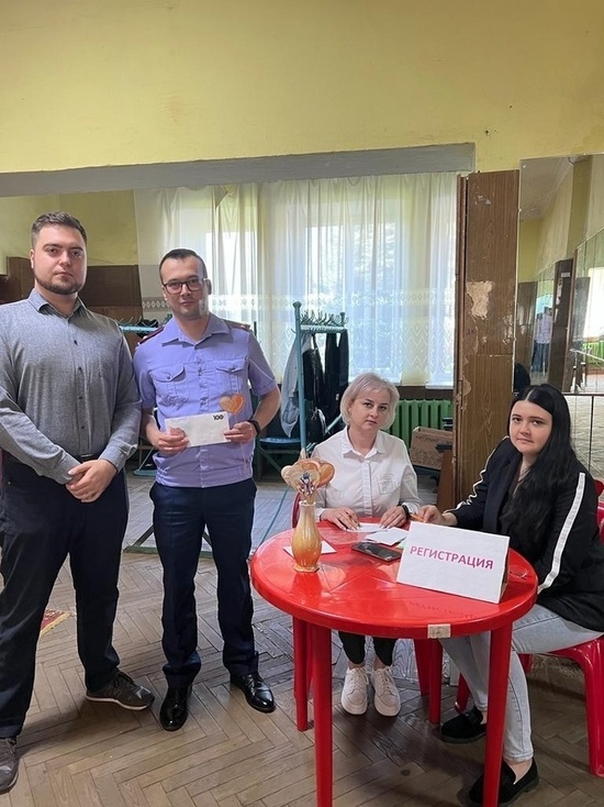В Орловской области сотрудники следственного комитета поучаствовали в акции «Милосердие»
