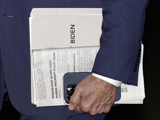 Пользователи Twitter отчитали президента Байдена за предложение отправить Украине истребители F-16