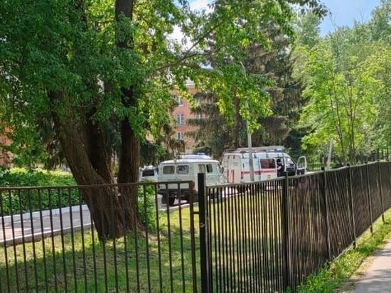 Прокуратура начала проверку по факту обрушения потолка в школе № 2 в Рязани