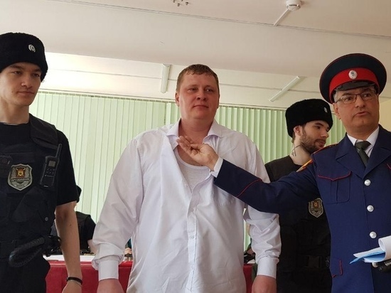 В Муравленко казаки избрали нового атамана