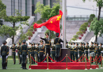 Замминистра иностранных дел КНР Сунь Вэйдун вызвал посла Японии в Пекине Хидэо Таруми и выразил протест в связи с «раздуванием вопросов, связанных с Китаем», в ходе саммита стран Группы семи (G7) в Хиросиме