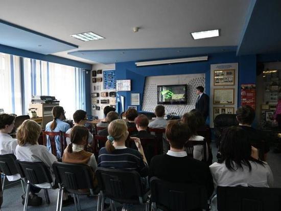 Крупный провайдер и министерство цифрового развития Красноярского края провели необычный урок для школьников