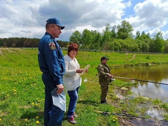 Инспекторы ГИМС продолжают патрулирование водных объектов Смоленской области