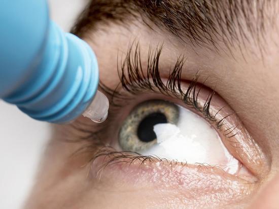 Офтальмолог назвала опасные для зрения глазные капли