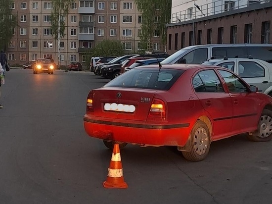 Несовершеннолетний велосипедист угодил под колеса автомобиля в Петрозаводске
