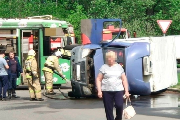 В Ярославле трамвай «нокаутировал» «Газель»