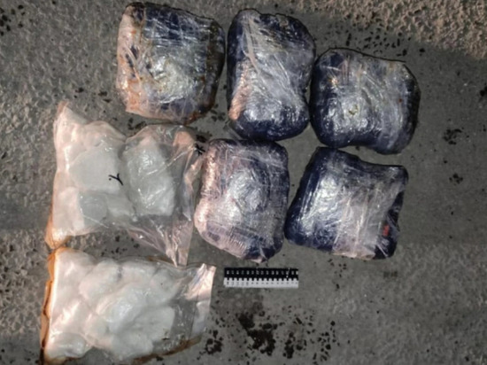 В Новосибирске задержан наркокурьер из Красноярска с 20 кг мефедрона