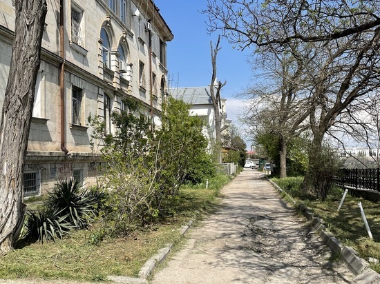 Рецидивисту из Севастополя грозит колония за двойную квартирную кражу