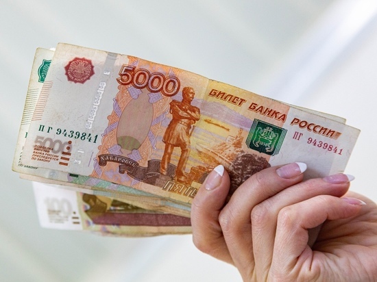 Выплаты на детей с 1 июня 2023 года: кто получит 10000 рублей от государства