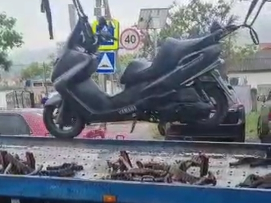 В Новороссийске госавтоинспекторы изъяли мопед у водителя без прав
