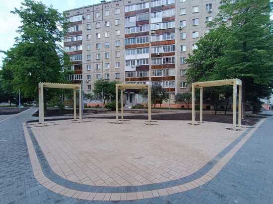 Малые архитектурные формы начали устанавливать на улице Культуры в Нижнем Новгороде