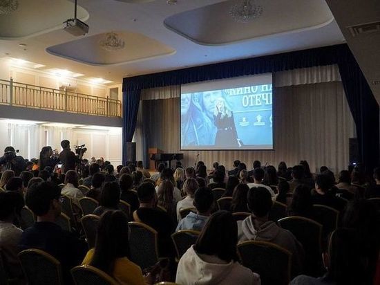 Бурятия выделит мобильный клуб для показа фильмов об СВО на Донбасе