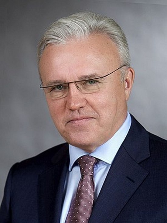 Бывший губернатор Красноярского края Усс приехал в Москву для встречи с Путиным