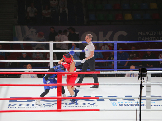 Международный турнир по боксу памяти Константина Короткова стартовал в Хабаровске