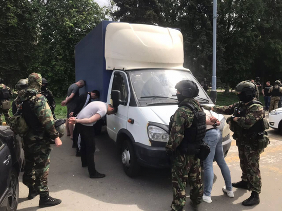 Банду вымогателей задержали в Брянске, двоих объявили в розыск