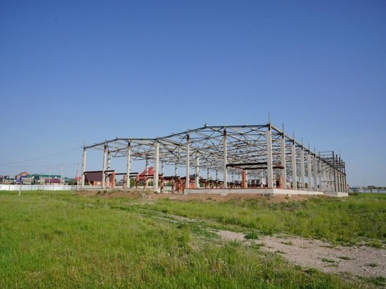 Радий Хабиров осмотрел стройплощадку будущего придорожного комплекса