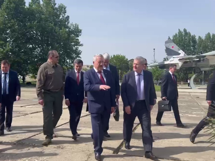 В Дагестан прибыл Полномочный представитель Президента РФ в СКФО