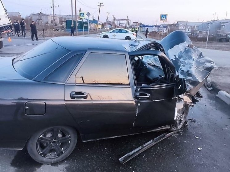 В Лабытнанги 18-летний бесправник за рулем «ГАЗели» устроил жесткое ДТП