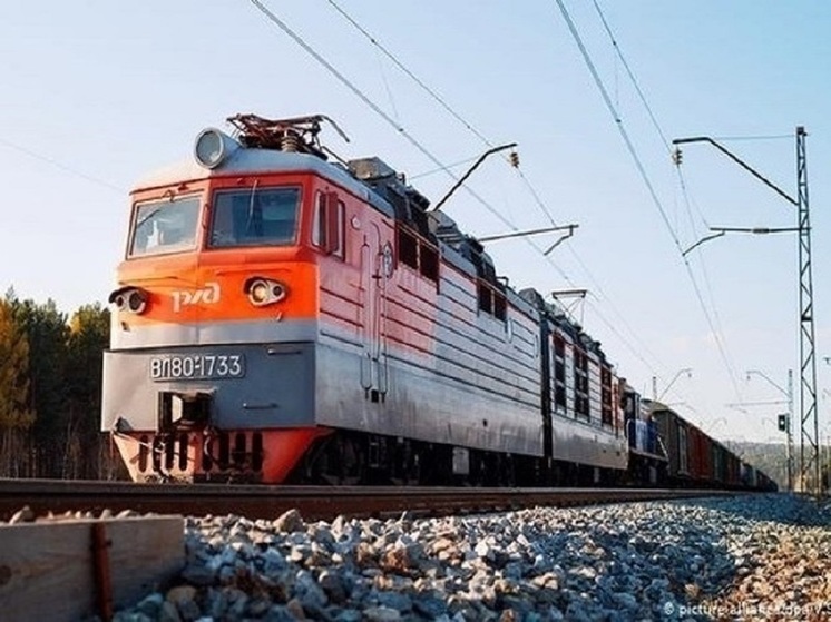 В Новосибирске школьники смогут ездить на поездах в соседние регионы со скидкой 50%