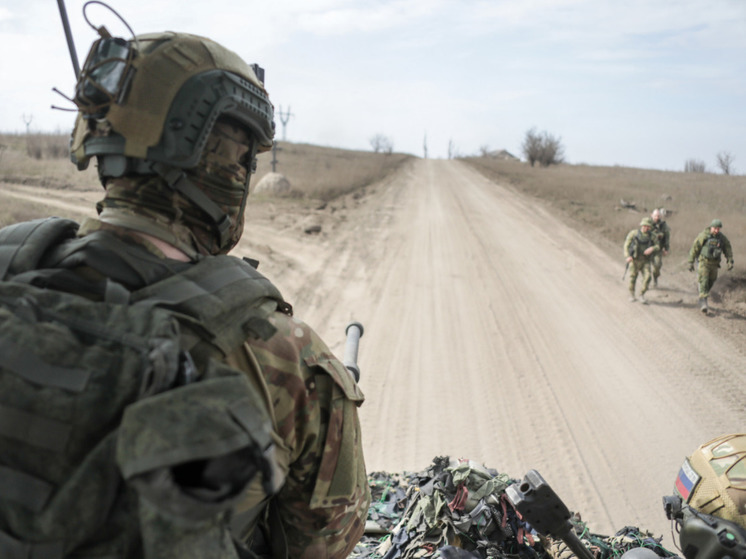 «РВ»: российские войска начали штурм двух «дорог жизни» ВСУ у Артемовска