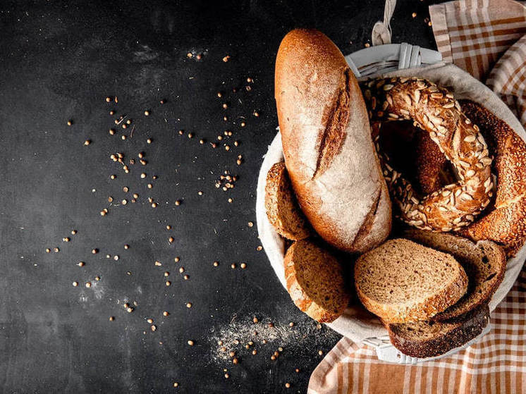 Диетолог Аплетаева объяснила, сколько хлеба допустимо съедать за день