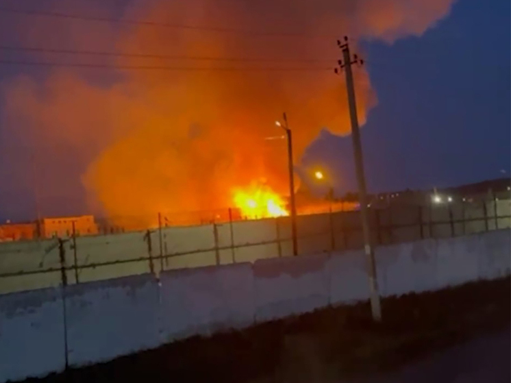 В Альметьевске в Татарстане начался пожар в ИК-8