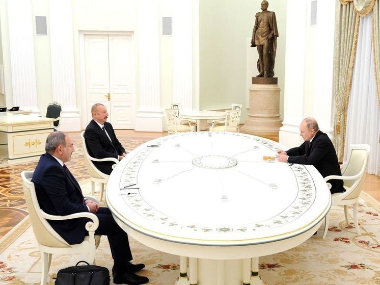 Путин оценил ход урегулирования между Арменией и Азербайджаном
