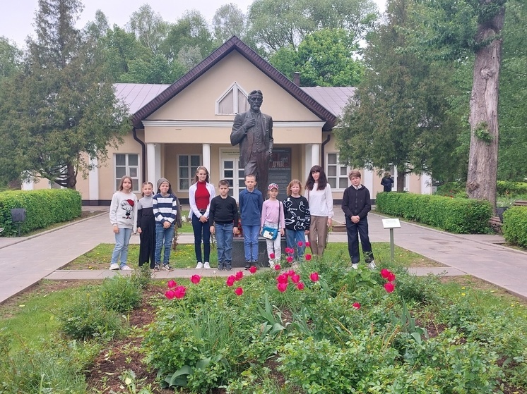 Дети из Семейного центра «Серпуховский» посетили «Мелихово»