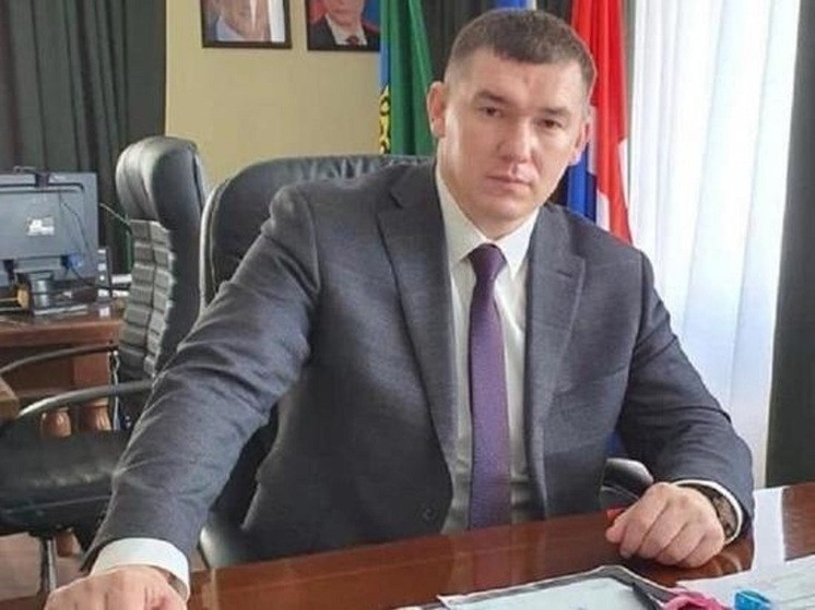 Суд Приморья оставил в силе отмену ареста мэру Рустяму Абушаеву