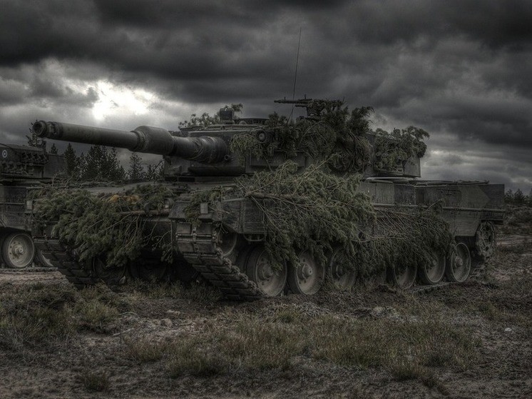 Экипаж российского танка Т-90 ЮВО уничтожил роту ВСУ в зоне СВО