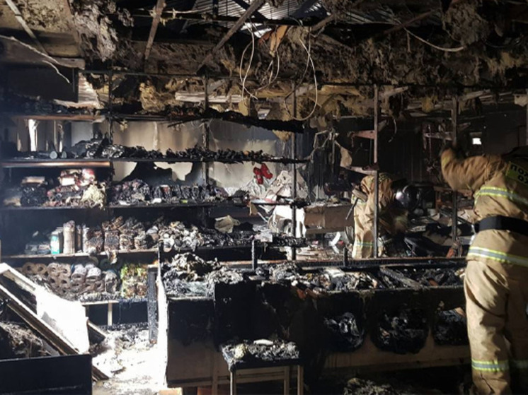 В селе Марково сгорел продуктовый магазин