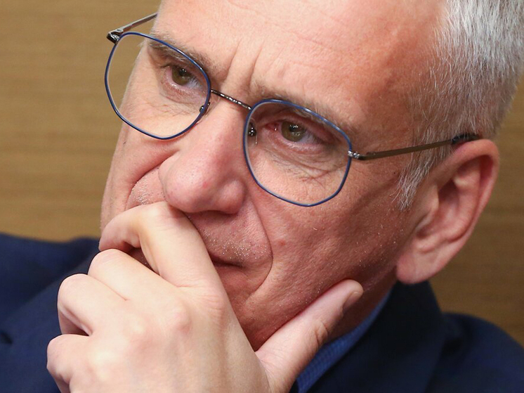 И заявил, что подготовлен иск к Гитане Леонтенко