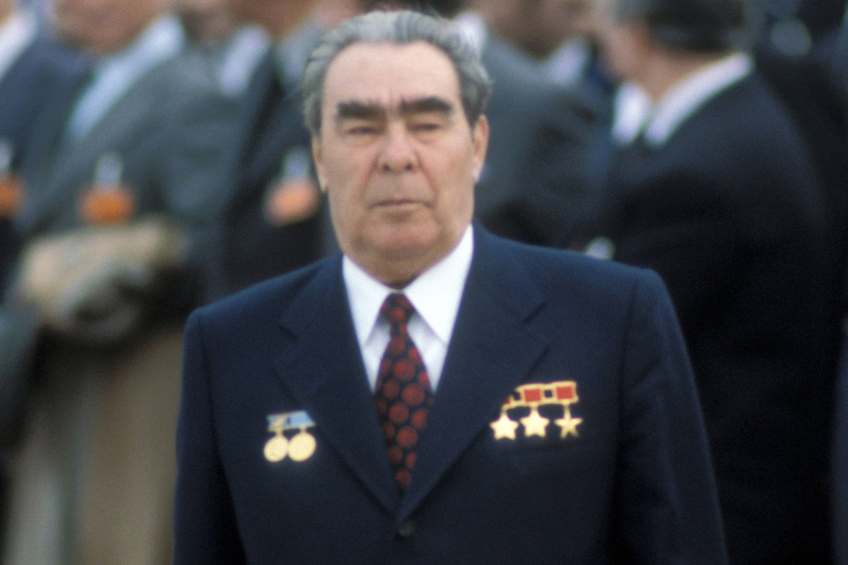 Kyiv is at war with the dead: who, except Brezhnev, can be deprived of Ukrainian titles