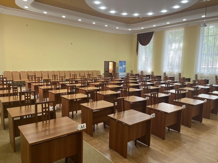 В Орловской области больше 650 одиннадцатиклассников 26 мая сдали первый экзамен