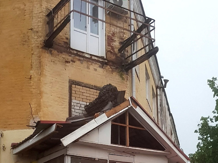 В Коврове во время грозы обрушился балкон