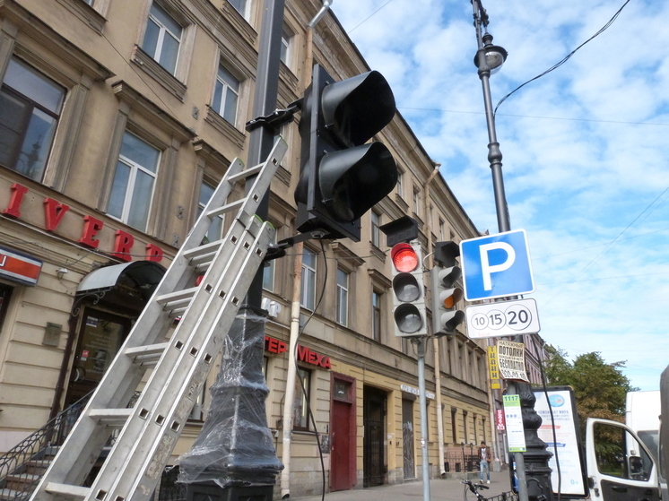 В Калининграде 27 мая на Ленинском проспекте отключат светофор