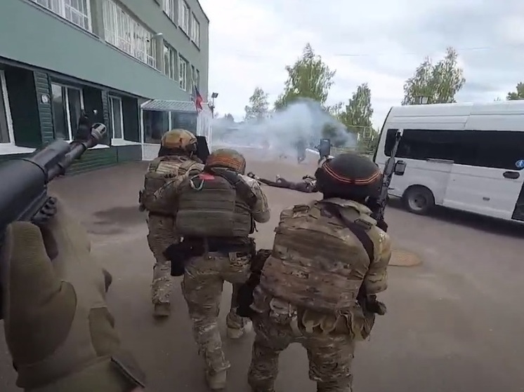 В Ивановской области обезвредили условных террористов в колледже
